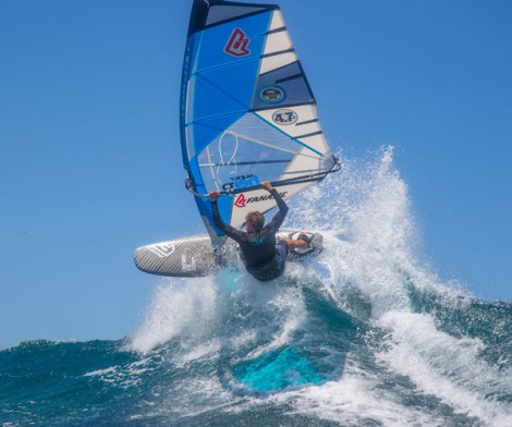 Windsurfen in der Welle