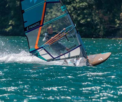 Fanatic Gecko Eco 2021 beim Windsurfen