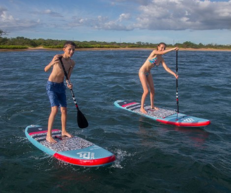 Paddel Spaß auf dem Meer