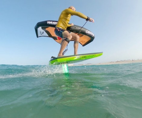 Indiana Wing Foil Set 128 Carbon + Foil 1100 beim Wingsurfen