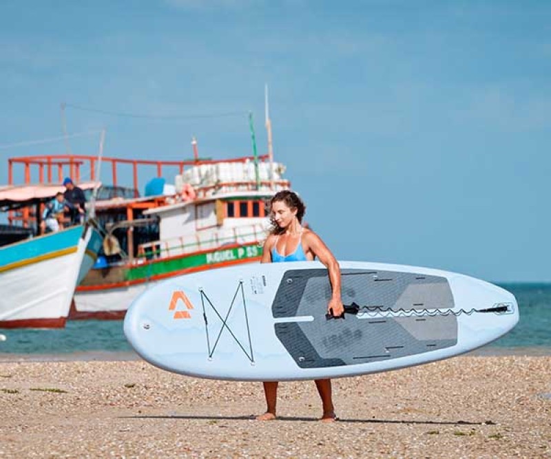 Duotone Flow Air Set SLS C54 iSUP 026 auf dem Weg zum Starnd