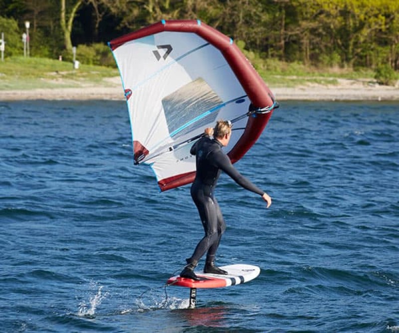 Duotone Foil Wing Surfer Foilen