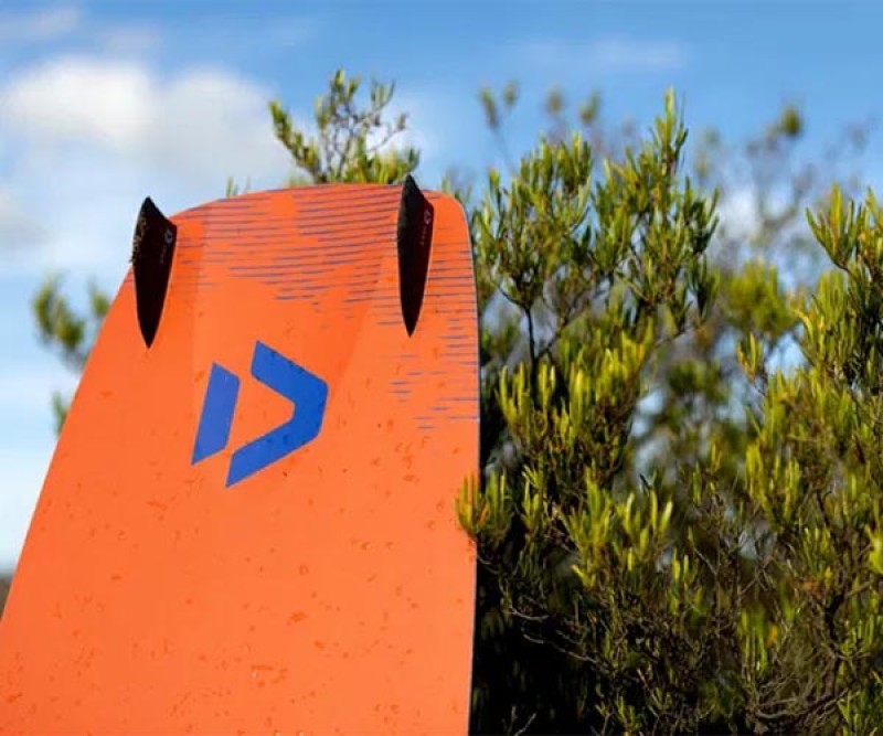 Duotone Gonzales KiteBoard C02 Orange 025 von der Unterseite