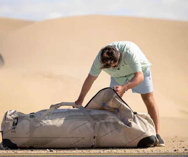 Duotone Team Bag 145 + 165 cm beim Packen