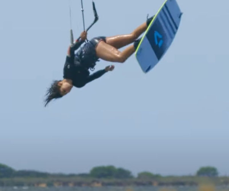 Duotone Team Freestyle Board 136 + 144  beim Kiten