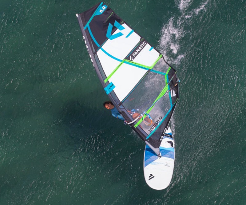 Fanatic Gecko HRS 2020 beim Windsurfen