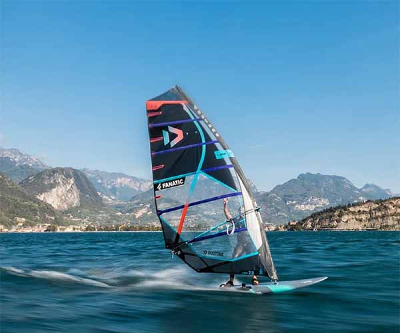 Fanatic Jag LTD Speed 2023 bein Speed Windsurfen