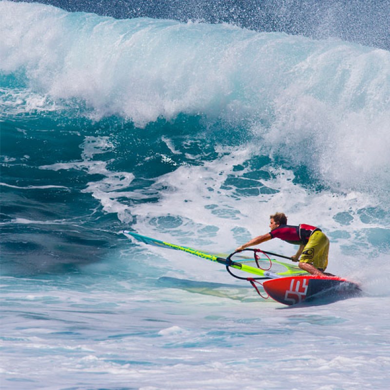 JP Freestyle Wave Fin G10 Model 2020 in der Welle