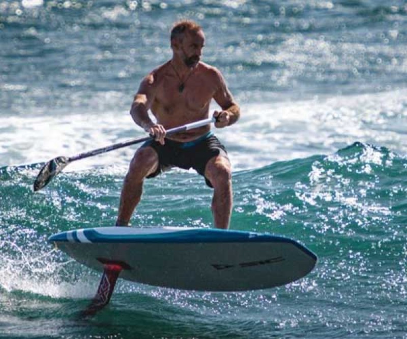 SIC Manta Wingsurf Sup 6.0 Board beim Sup Foilen